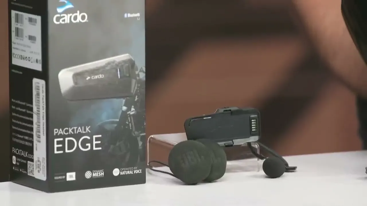 Size comparison with Packtalk Bold